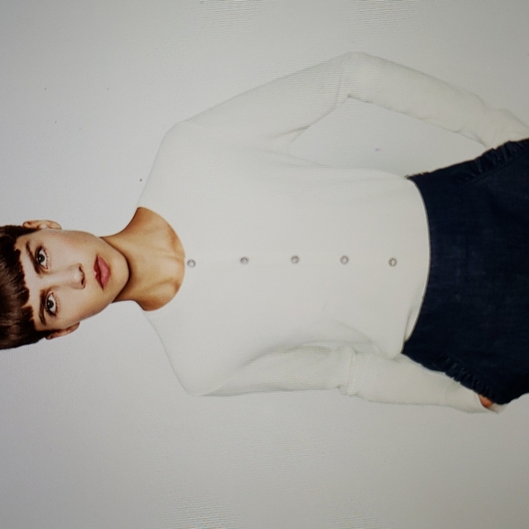 Zara Sweaters - Zara Gem Button Cardigan